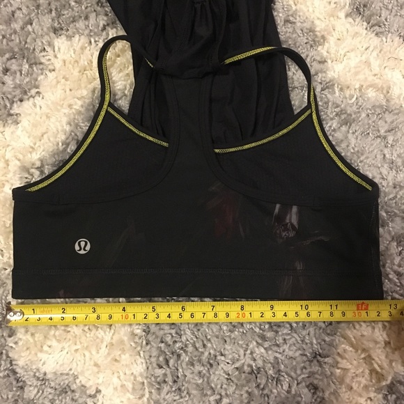 2 Lululemon no limit tank bundle - Picture 6 of 6